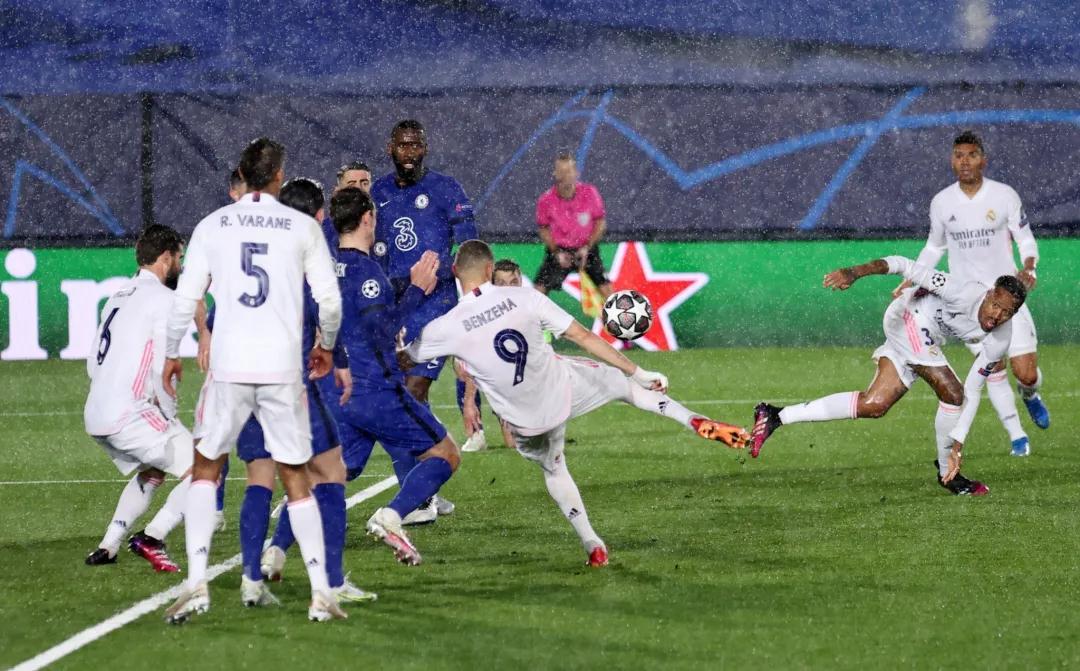 ملخصمباراةليفربولومانشستريونايتد2-2