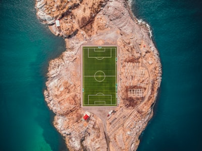 الأنديةالتيلعبلهازيدانرحلةأسطورةكرةالقدم